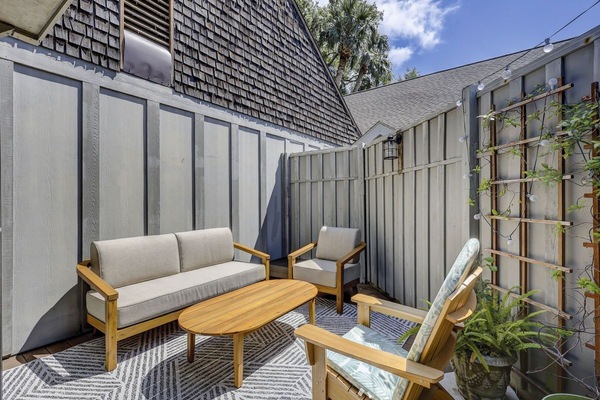 Private Outdoor Patio