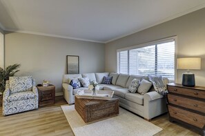 Smart TV, offices