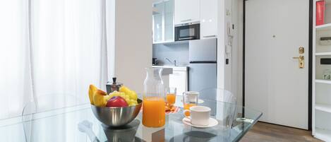 Apartment (1 Bedroom) | Living area