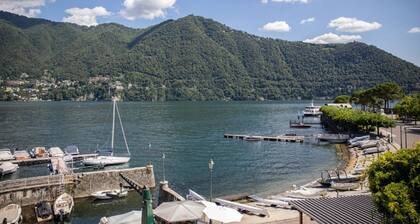 Cernobbio in Riva. Lake views, Steps from Lake.
