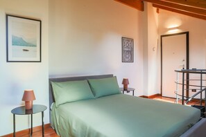 2 Schlafzimmer, Bügeleisen/Bügelbrett, Reisekinderbett