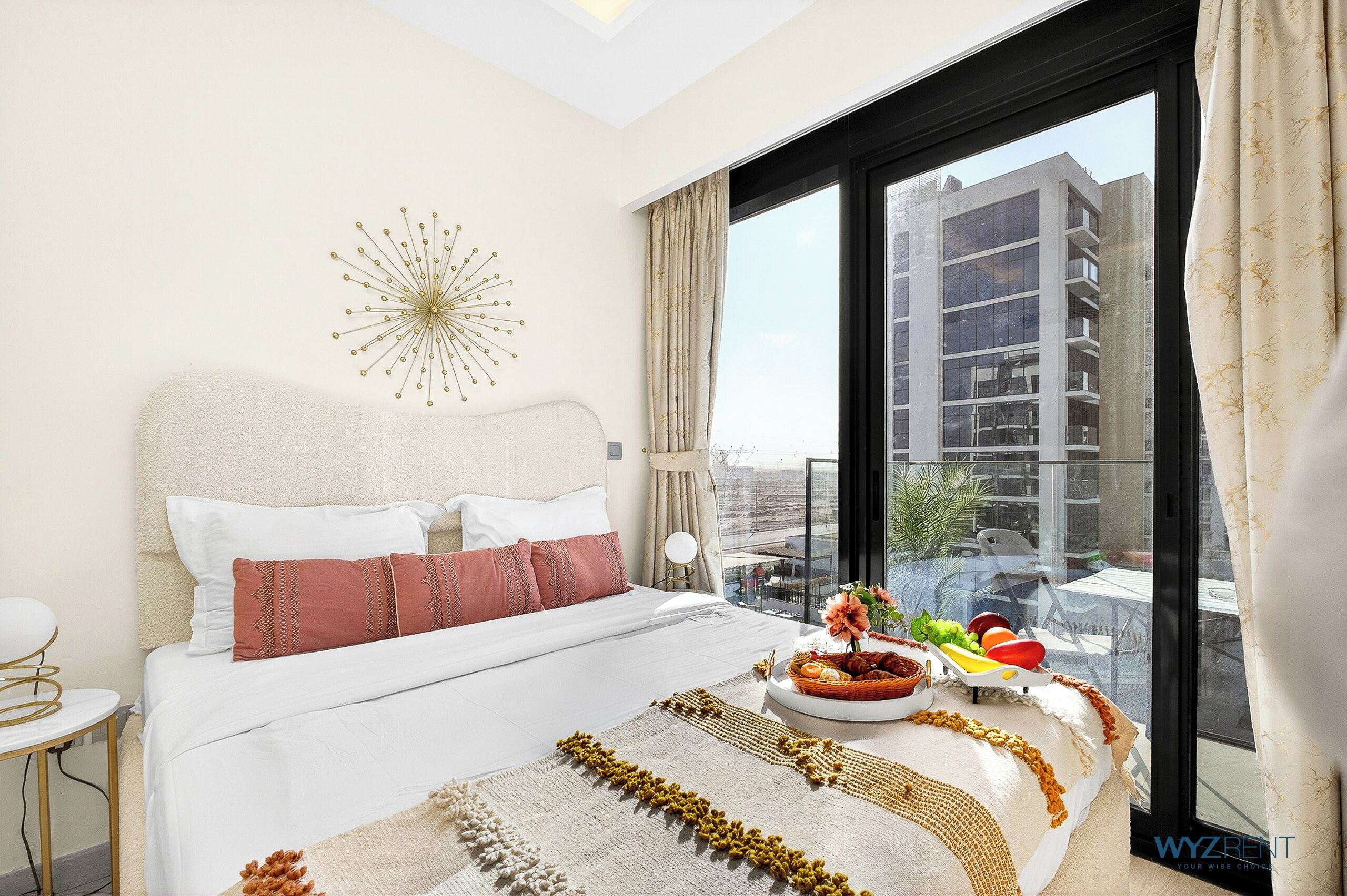 标准公寓, 泳池景观 | 客房内保险箱、特色装修、特色家居、办公桌