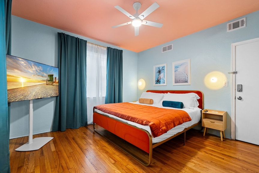 #04 Corner Unit In Mid-century Art-déco Building Kingbed Ensuitebath Petsok - Miami Beach, FL