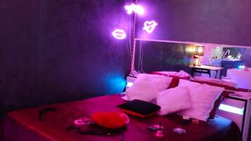 Chambre Romantique, vue jardin | Chambres insonorisées, Wi-Fi gratuit