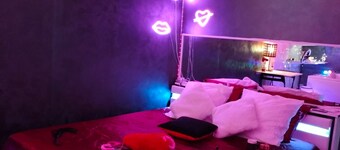 Loveroom Toulon