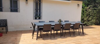 Luxury villa surrounded by nature with heated swimming pool and outdoor jacuzzi