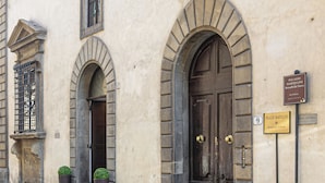 Front of property - Maggio Living (Florence)