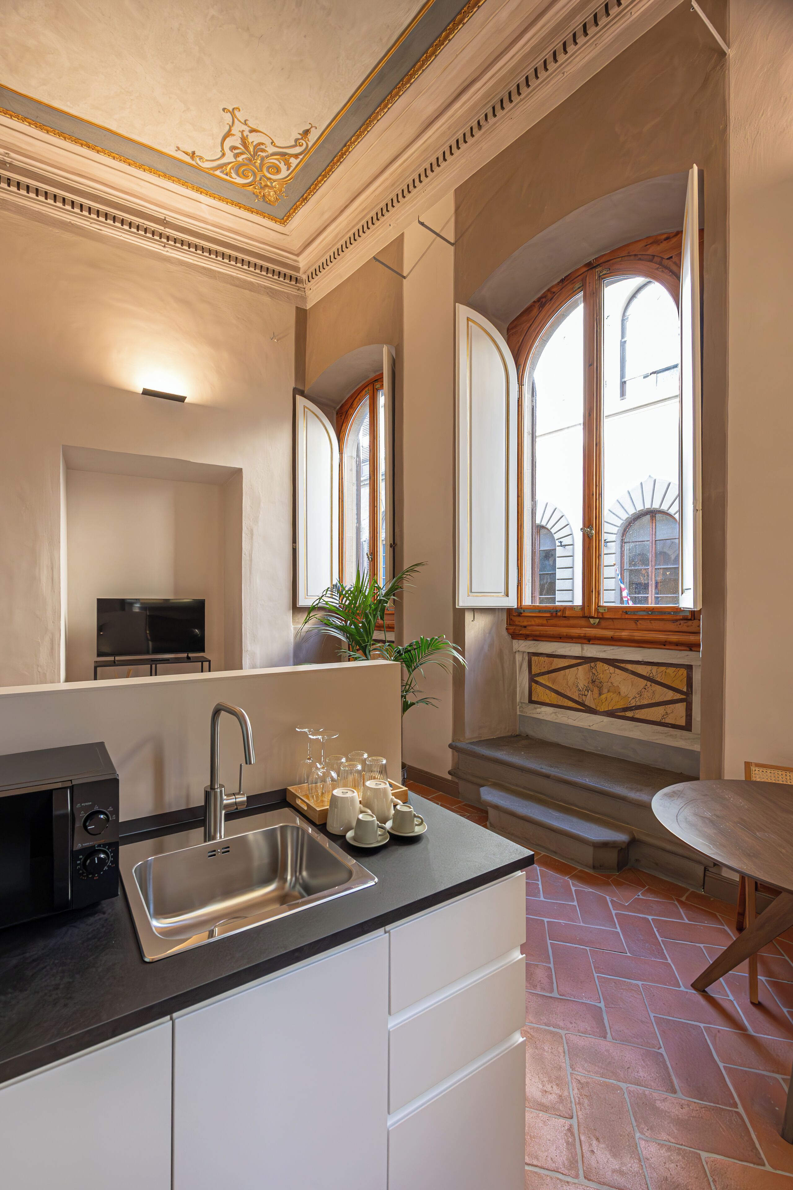 Deluxe-Studiosuite, Stadtblick | Eigene Küche