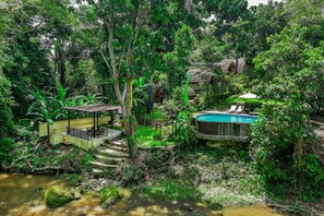 Outdoor pool - Jungle River Villa for 10 |Pool, ATV, Tubing| Ubud (Sukawati)
