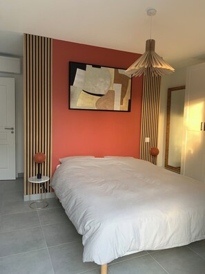 3 makuuhuonetta, silitysrauta/-lauta, Wi-Fi, vuodevaatteet