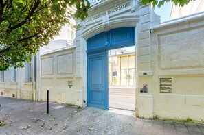 Front of property - Résidence de Bourges (Bourges)