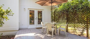 Nature Lover’s Studio • Comfort & Convenience