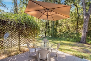 Unclassified image, 2 of 13, button