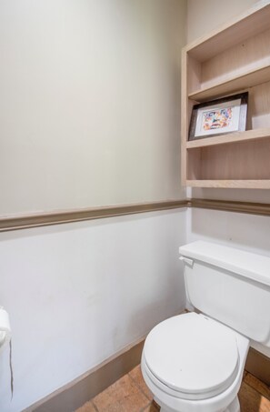 Hair dryer, towels, toilet paper