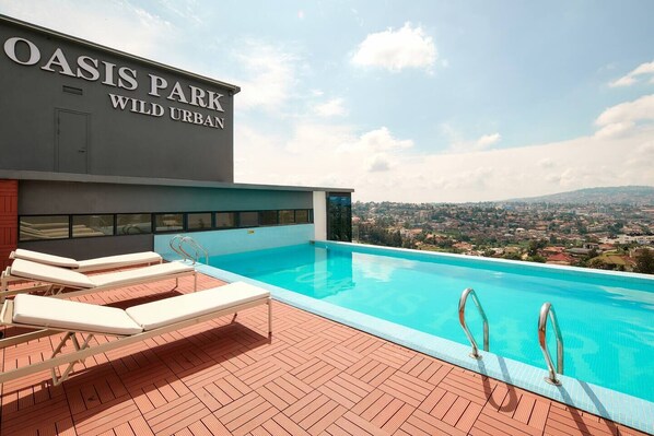 Piscine extérieure