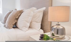 4 bedrooms, iron/ironing board, free WiFi, bed sheets - Prime Knightsbridge Mews-4 bed House (London)