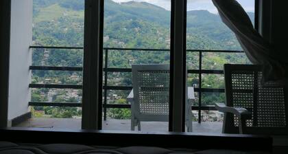 Glenview Hotel and homestay