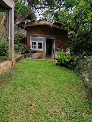 Garden - Glenview Hotel and homestay (Kandy)