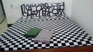 Soundproofing, iron/ironing board, free WiFi