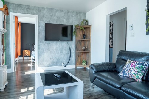 Royal Urbain - La Galerie | Pet friendly | Parking