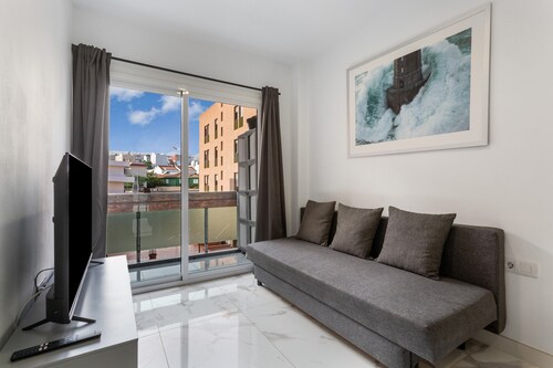 Vacation Home 'Precioso Apartamento Santa Cruz' with Wi-Fi