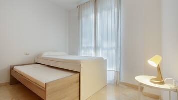 2 Schlafzimmer, Bügeleisen/Bügelbrett, WLAN, Bettwäsche