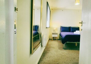 3 Schlafzimmer, Bügeleisen/Bügelbrett, WLAN, Bettwäsche
