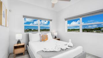 3 chambres, fer et planche à repasser, accès Internet, draps fournis