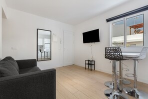 Living area - Vacation Home 'Familiar' with Wi-Fi (Santa Cruz de Tenerife)