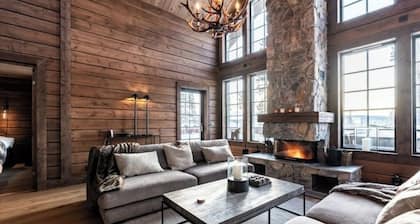 Hökugglan – Panoramic View & Sauna | Idre