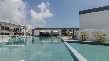 Apartament bàsic | Piscina | Piscina a l'aire lliure