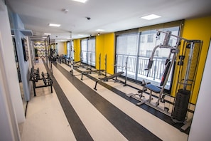 Basic Apartment | Fitness facility - Studio com Sacada All You Need ALL0305 (Curitiba)