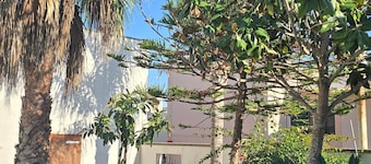 Mauricarol Residences - Apartment with Private Terrace, Wi-Fi & Air Conditioning