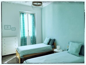 Strykejern/-brett og wi-fi (inkludert)