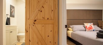 Les Voûtes Royal Urbain| Parking | Pet friendly