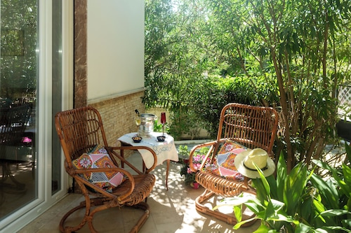 MONDELLO VACATION HOME VILLA ROSA