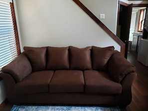 Living area - Barnwell Mountain Cabins #4 (Gilmer)