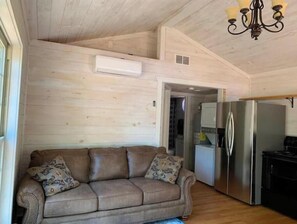 Living area - Barnwell Mountain Cabins #5 (Gilmer)