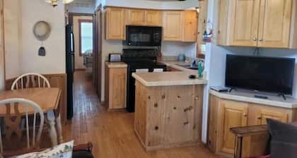 Barnwell Mountain Cabins #8