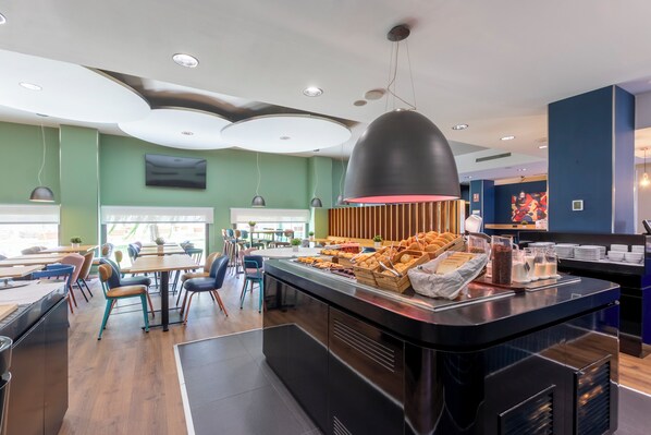 Restaurant - Travelodge Malaga Aeropuerto (Málaga)