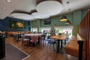 Restaurant - Travelodge Malaga Aeropuerto (Málaga)