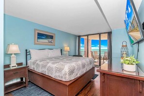 3 bedrooms, WiFi, bed sheets, wheelchair access - Boardwalk Oceanfront 3BR | Balcony, Pool & Hot Tub (Myrtle Beach)