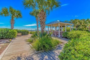 Outdoor dining - Oceanview 1BR Escape | Pools & Beach (Myrtle Beach)