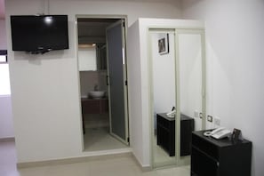 Free toiletries, towels, soap, shampoo