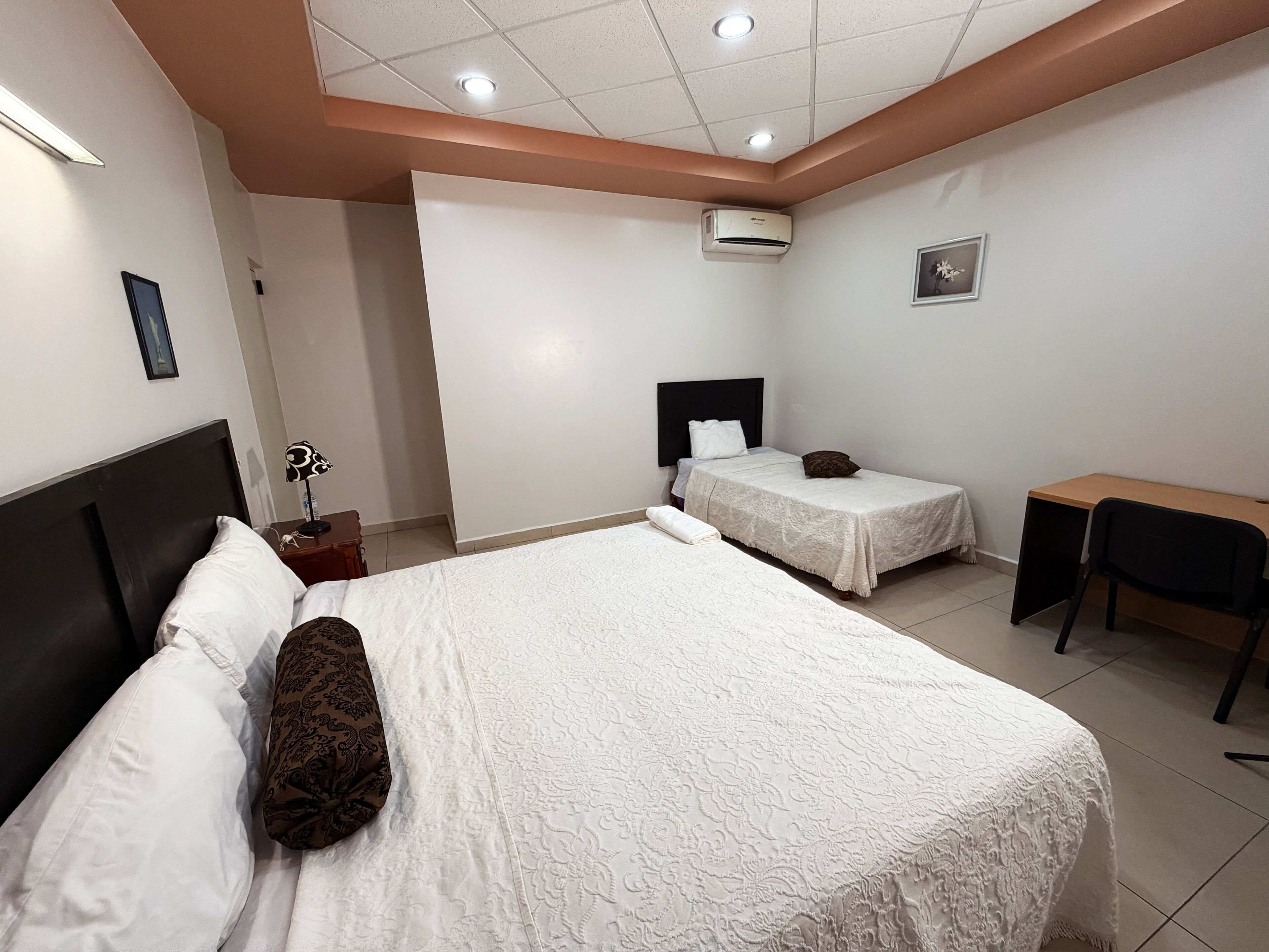 Standard Room | Free WiFi, bed sheets