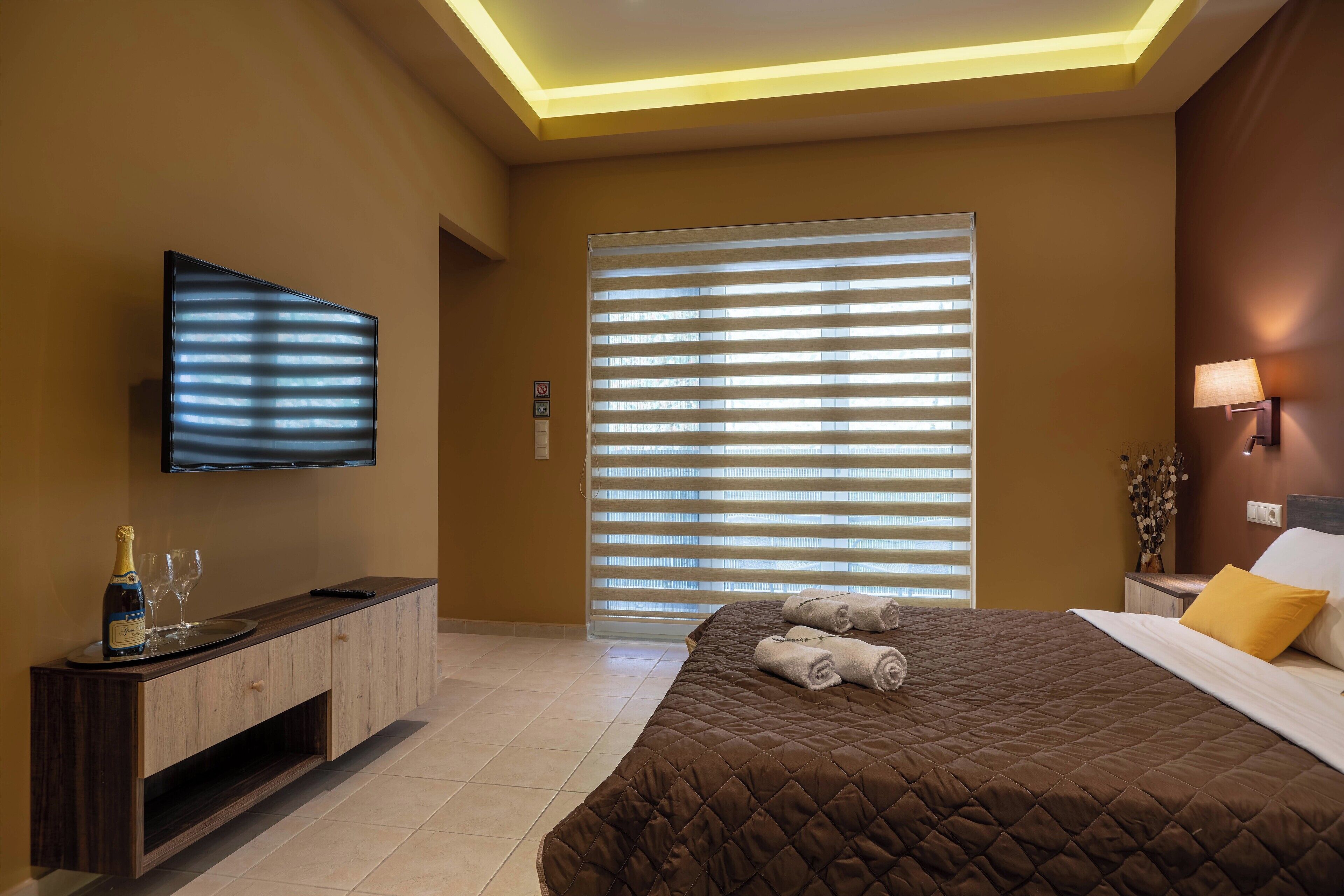 Apartment, Balcony | Blackout curtains, iron/ironing board, free WiFi