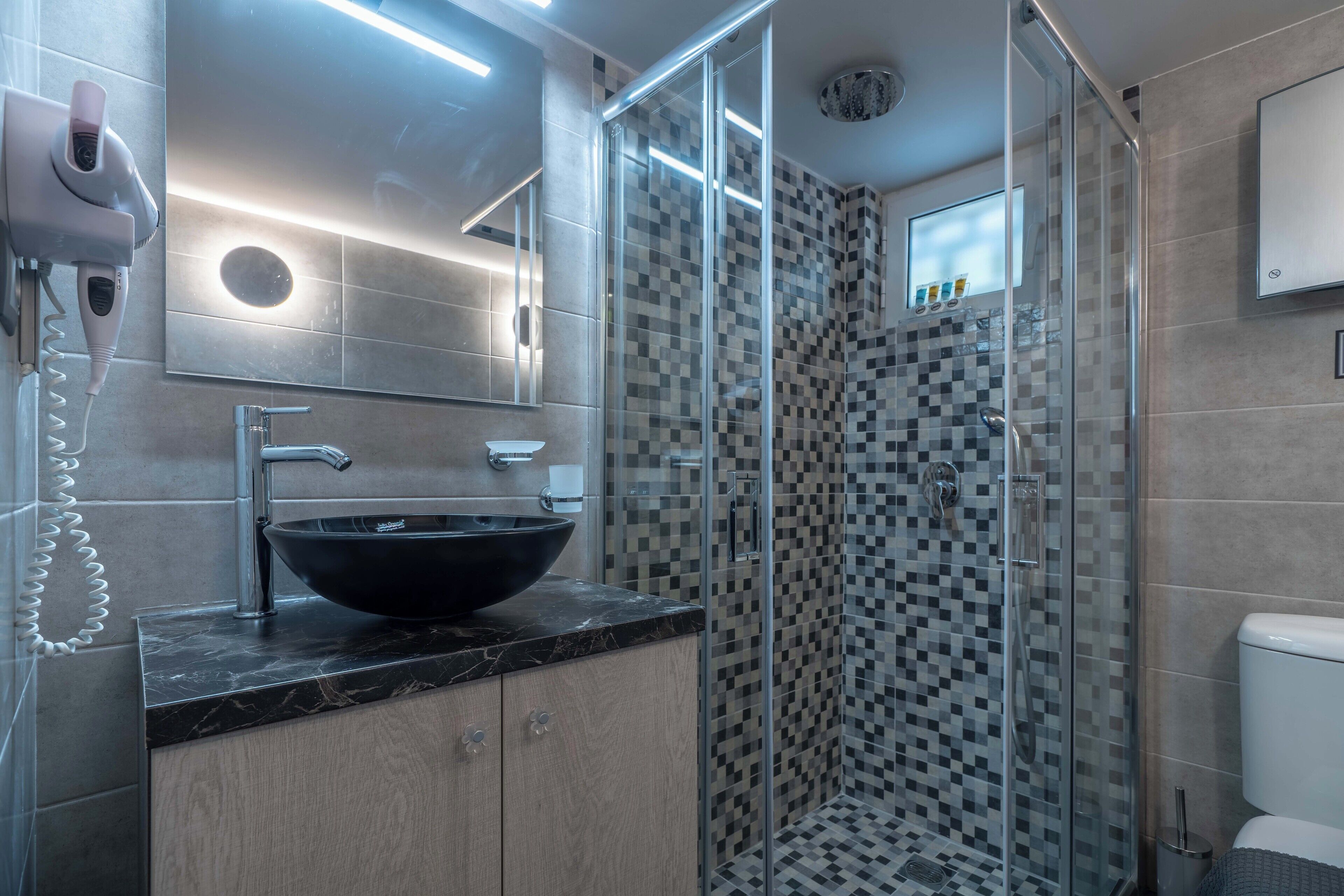 Apartment | Bilik Mandi | Pengering rambut, selipar, tuala disediakan, sabun 