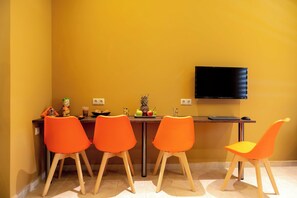 Blackout curtains, iron/ironing board, free WiFi