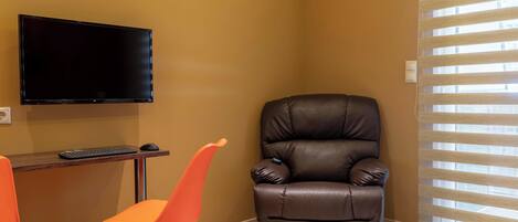 Apartment, Balcony | Blackout drapes, iron/ironing board, free WiFi