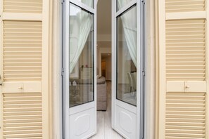 Apartment, 3 Bedrooms, Balcony | Balcony